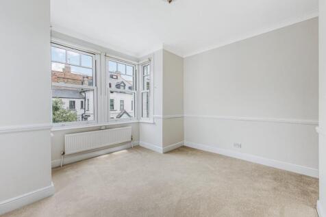 Low res - Flat 3 - 38 Fauconberg Road (9).jpg