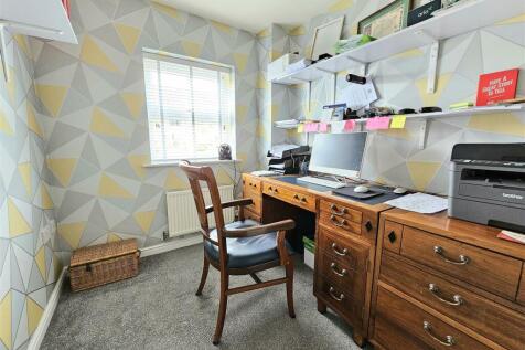 Bedroom Five / Study