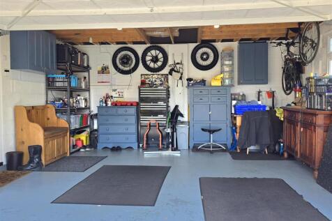 Double Garage
