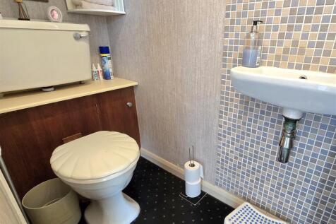 Guest Cloakroom