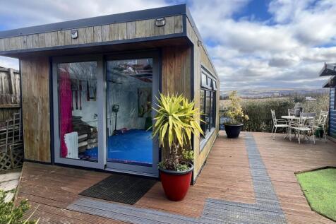 Garden room