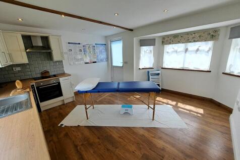Annexe Kitchen