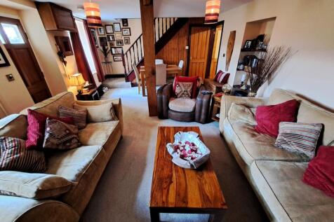 Living/Dining Room