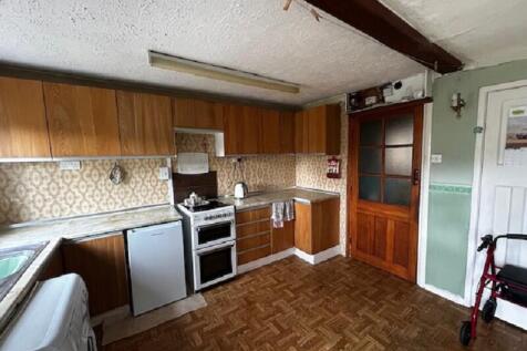 Kitchen/ dining room