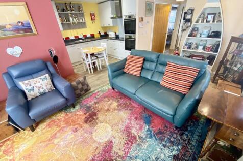 Lounge/Kitchen/Dining Room