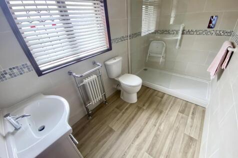 En suite Jack &amp; Jill