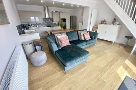 Kitchen / Dining / Living Room
