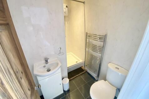 En Suite Shower