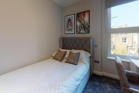10. Lochaline-Street-Bedroom(8).jpg