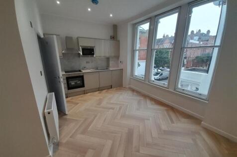 2. Comeragh Road Studio.jpg