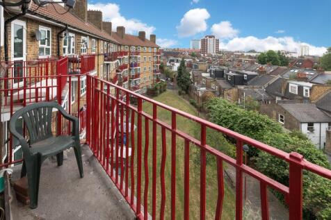 69 William Morris House Ph7.jpg