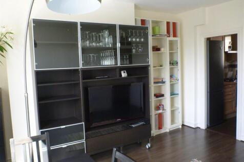 Sitting room_b.JPG