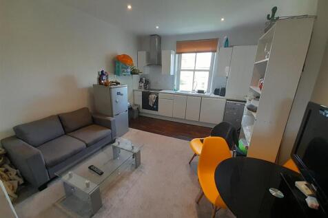 1. Living room.jpg