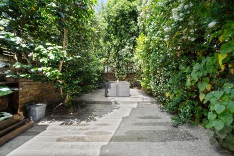 Colehill Lane SW6 PH16.jpg