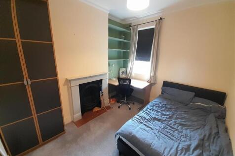 4. Bedroom 2.jpg