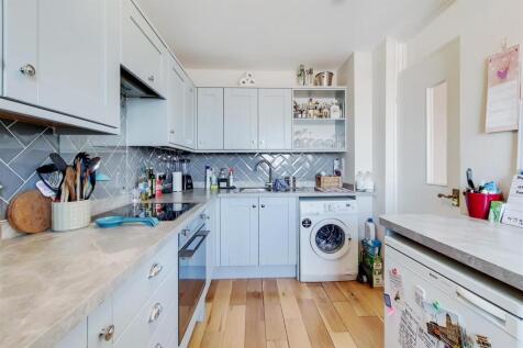 6_Kitchen-0.jpg
