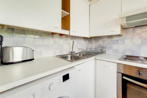 3_Kitchen-0.jpg