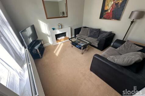 Lounge x2