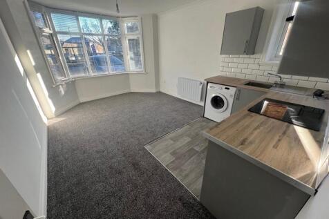 Flat 1