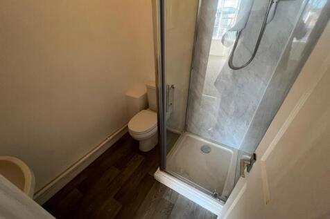 Flat 1