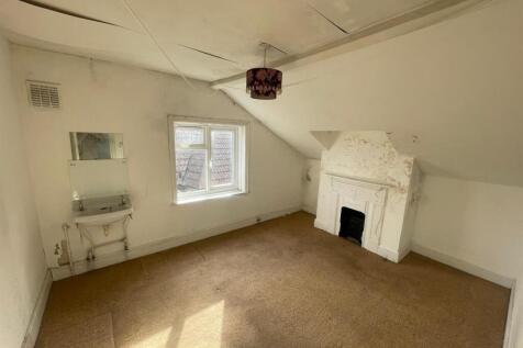 Flat 4