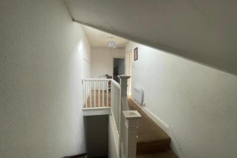 Flat 4