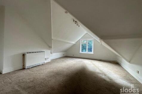Flat 7 Hobart Court (1).JPG