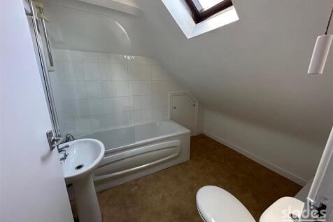 Flat 7 Hobart Court (6).JPG