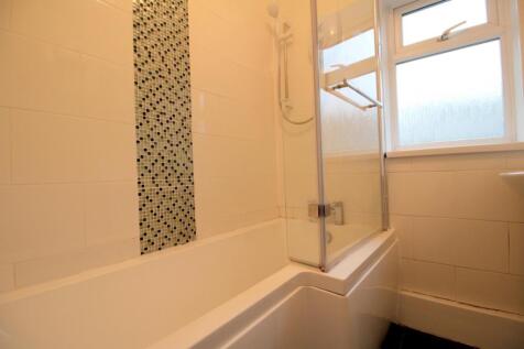 Modern bathroom with