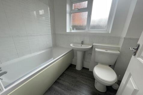 Bathroom with power 
