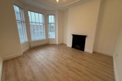 Living Room.jpg