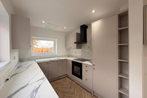 Kitchen 3.jpg