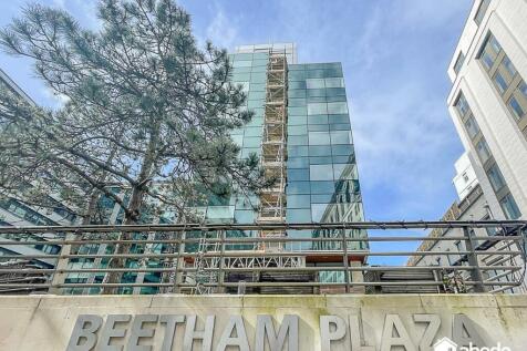 202 beetham front shots (3 of 3)-2.JPG