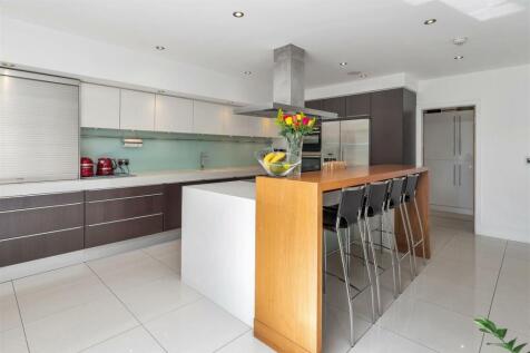 5 Eyebrook Road Interior-8.jpg