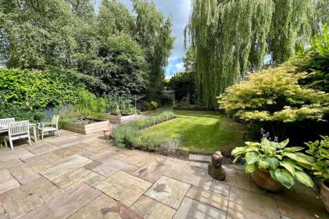 Clifton20.Garden...jpg