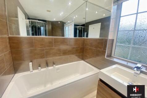 bath 1.jpg