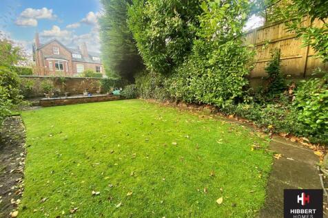 garden 1.1.jpg