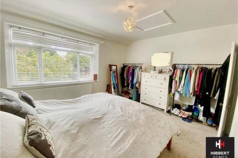bed 1.1.jpg