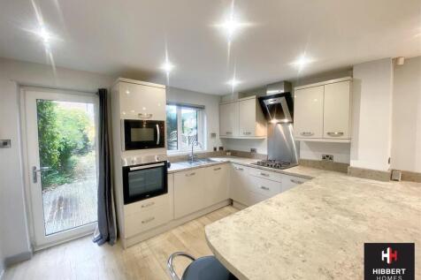 kitchen 1.jpg
