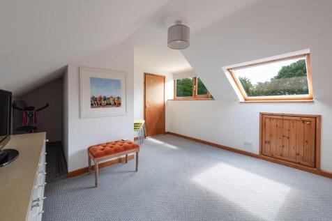Loft Room/Bedroom 4