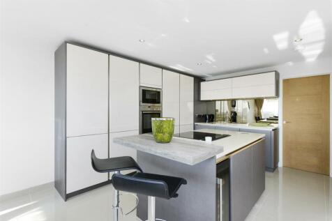 36 CH Kitchen.jpg