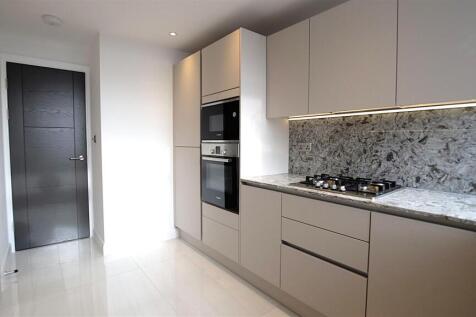 kitchen 2.JPG