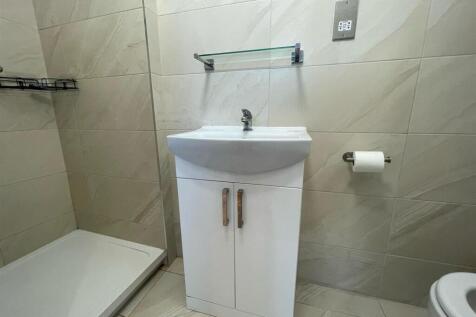 WhatsApp Image 2025-04-04 at 12.21.21.jpeg
