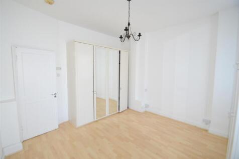 Eagle Lodge 9 Bed..JPG