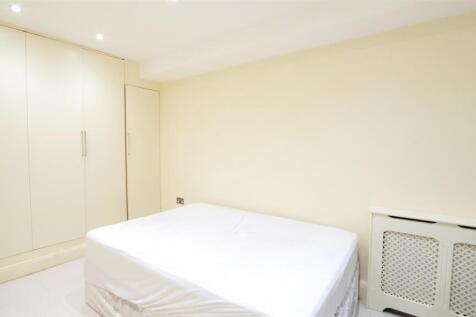 bed 1 .jpg