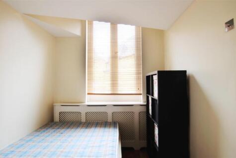 bed 3.jpg