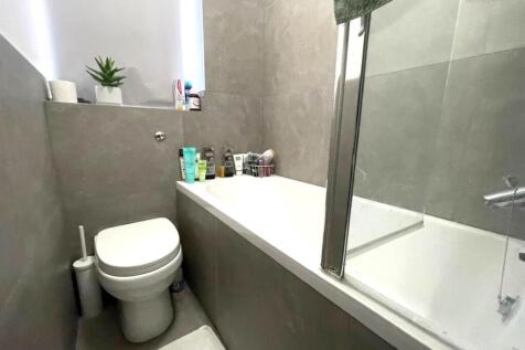 WhatsApp Image 2025-11-07 at 14.58.50 (4).jpeg