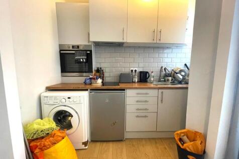 WhatsApp Image 2025-11-07 at 14.58.50 (2).jpeg