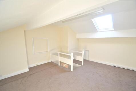 Attic / 3rd Bedroom