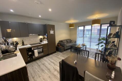 Lounge/Kitchen